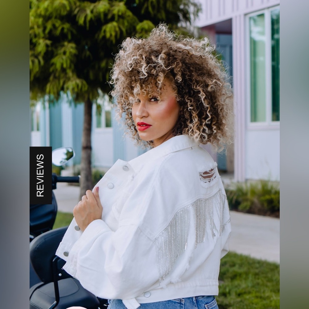 Crop White Denim Jacket w/ Rhinestone